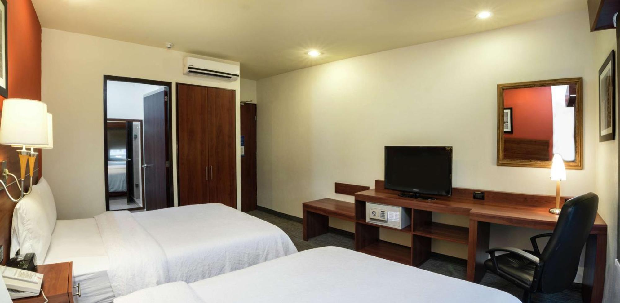 Hampton By Hilton San Juan Del Rio Ξενοδοχείο Εξωτερικό φωτογραφία