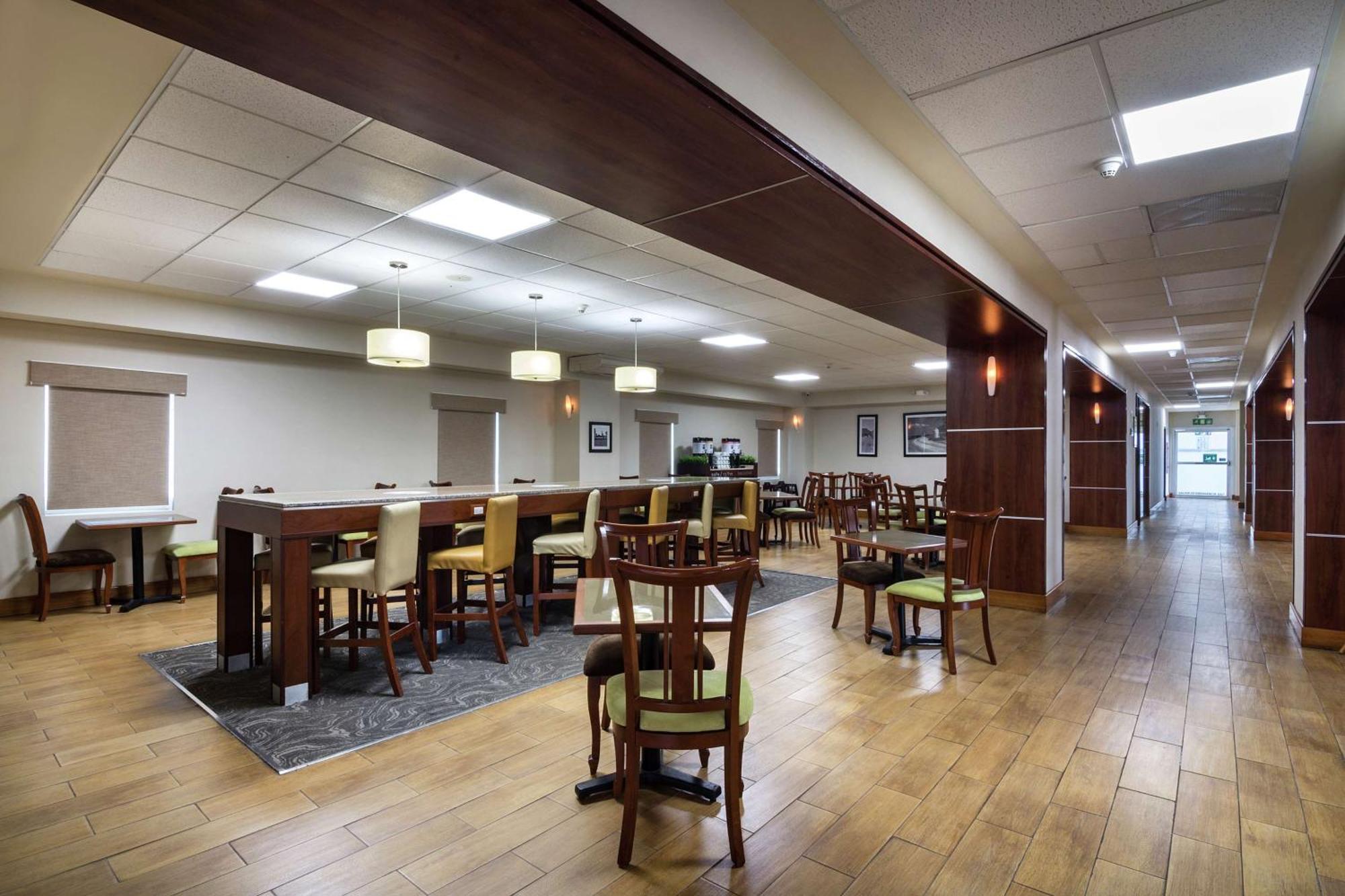 Hampton By Hilton San Juan Del Rio Ξενοδοχείο Εξωτερικό φωτογραφία