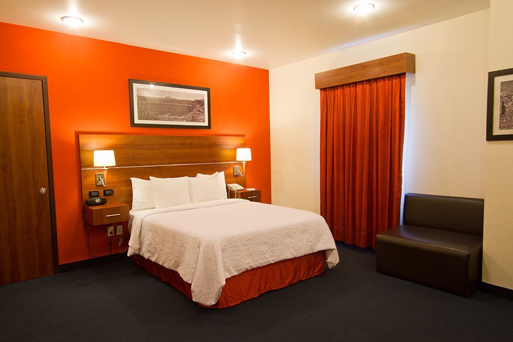 Hampton By Hilton San Juan Del Rio Ξενοδοχείο Εξωτερικό φωτογραφία