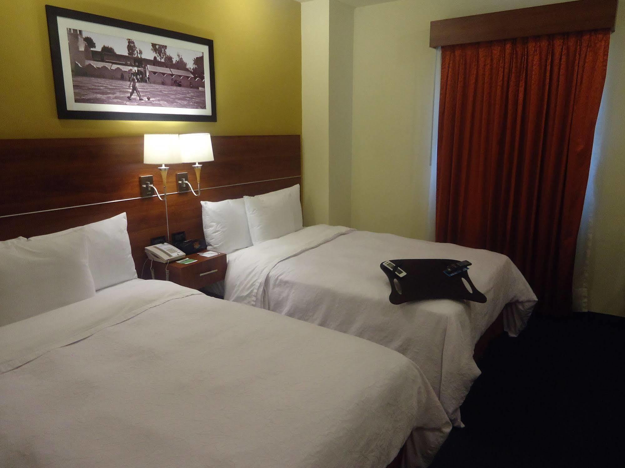 Hampton By Hilton San Juan Del Rio Ξενοδοχείο Εξωτερικό φωτογραφία